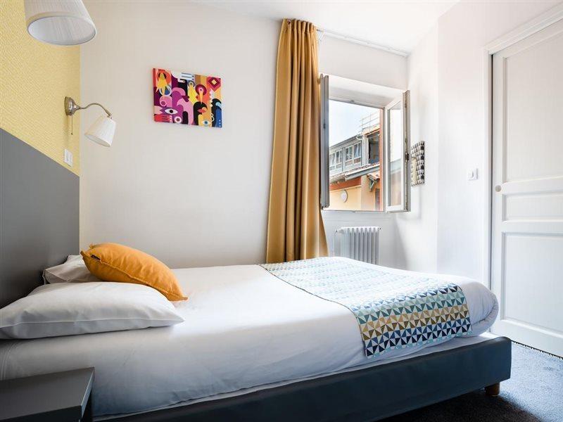 Au Patio Morand Hotel Lyon Ngoại thất bức ảnh