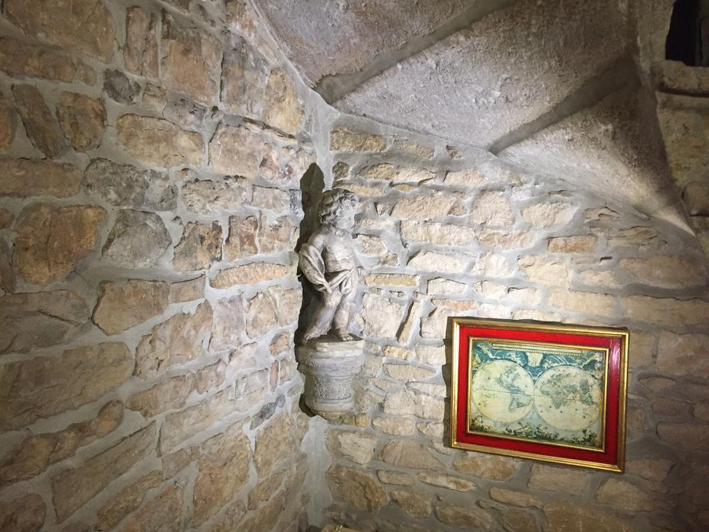 Au Patio Morand Hotel Lyon Ngoại thất bức ảnh